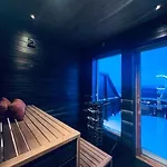With Sauna In The Arctic Caribbean, Villa Tromsø