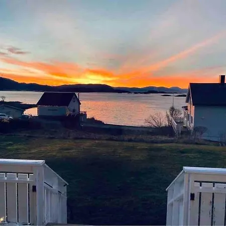 With Sauna In The Arctic Caribbean,