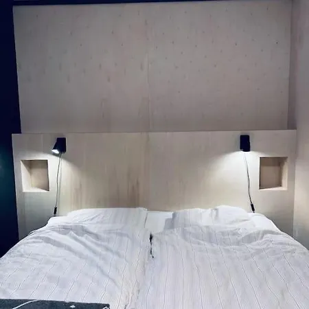 With Sauna In The Arctic Caribbean, Villa