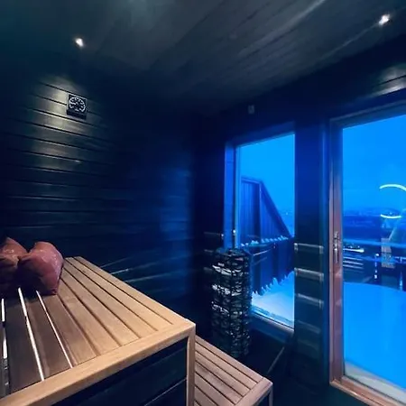 With Sauna In The Arctic Caribbean, Villa Tromso
