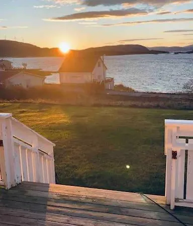 With Sauna In The Arctic Caribbean, Villa