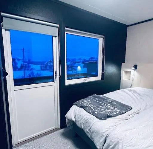 Villa With Sauna In The Arctic Caribbean, *