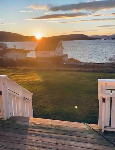 With Sauna In The Arctic Caribbean, Villa